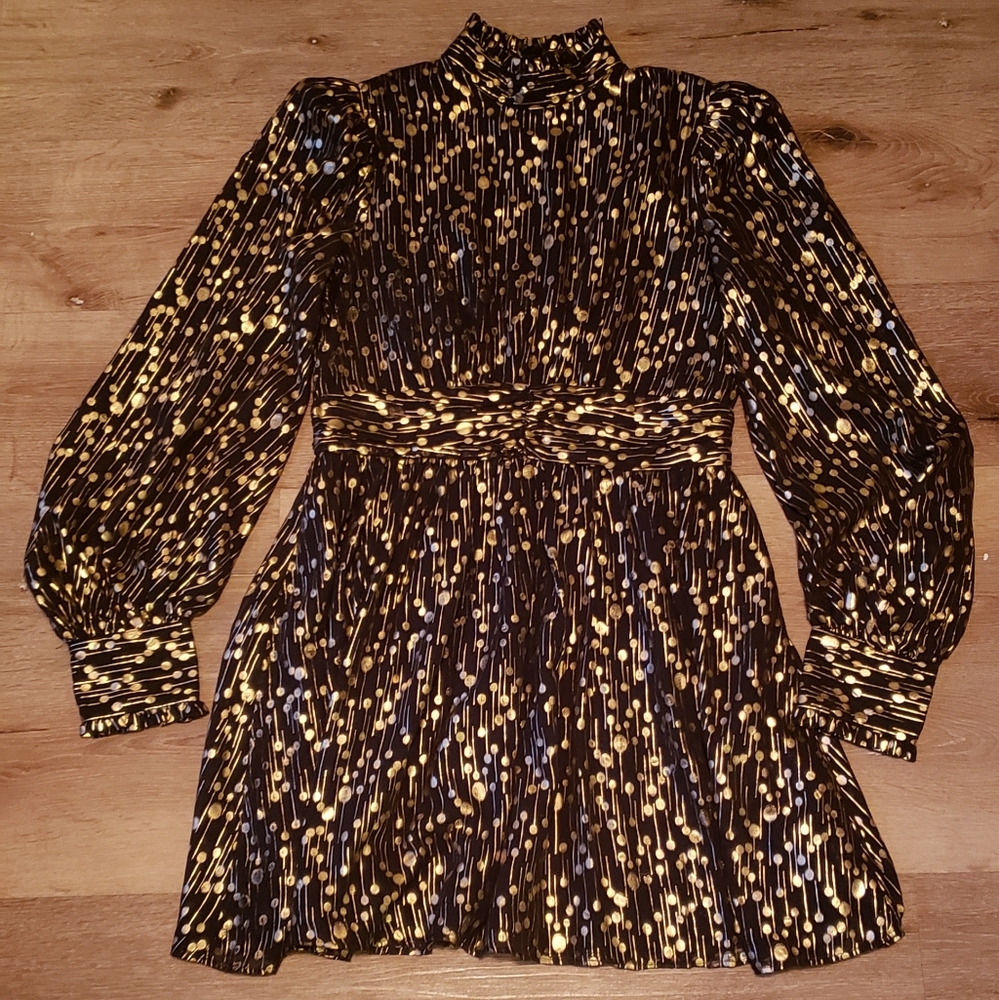 AQUA Black and gold foil baby doll dress SZ M